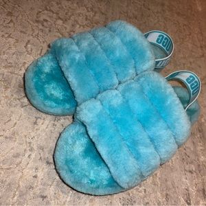 Ugg fluff yeah slides worn a few times size 10 color teal/light blue